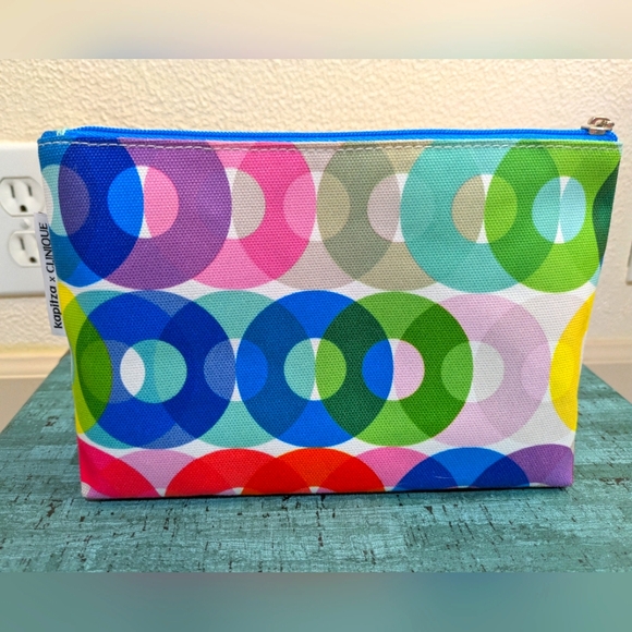 2/$18 Kapitza x Clinique Makeup Bag - Picture 1 of 8